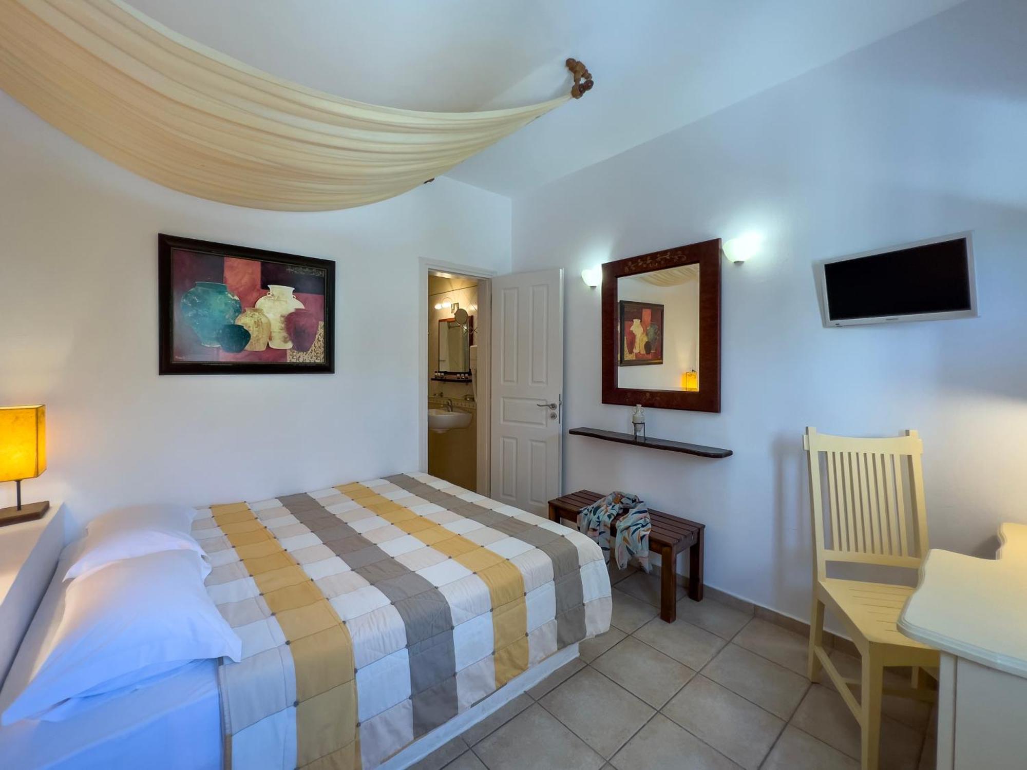 Chora Resort Hotel & Spa Folégandros Eksteriør billede